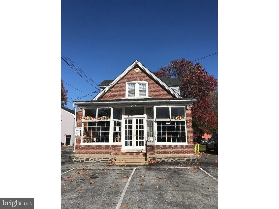 Foto principal - 1104 Naamans Creek Rd