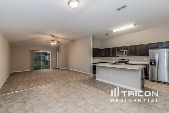 Building Photo - 1562 Liberty Tree Place Jacksonville FL