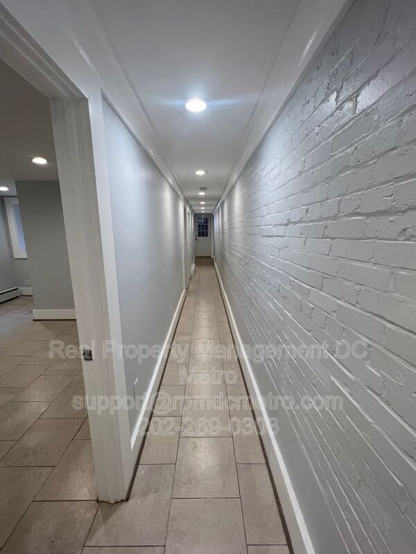Foto del edificio - 2119 1st St NW