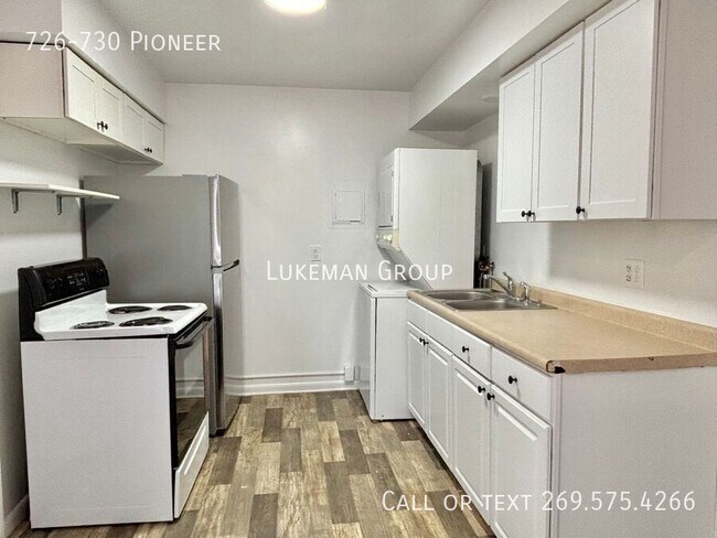 Foto del edificio - 726-730 Pioneer Unit 1- 2bed 1 bath
