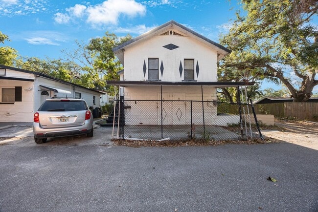 Foto del edificio - 2242 23rd Ave S