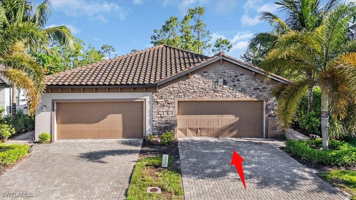 Primary Photo - 9052 Glenforest Dr