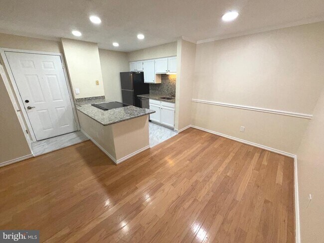 Foto del edificio - 1534 Lincoln Way
