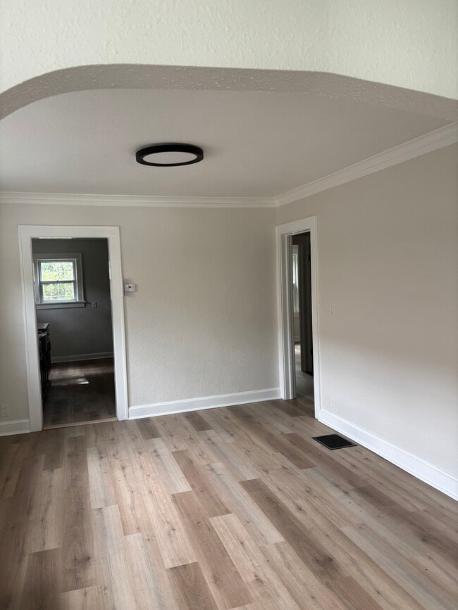 Building Photo - 6810 S Benton Ave