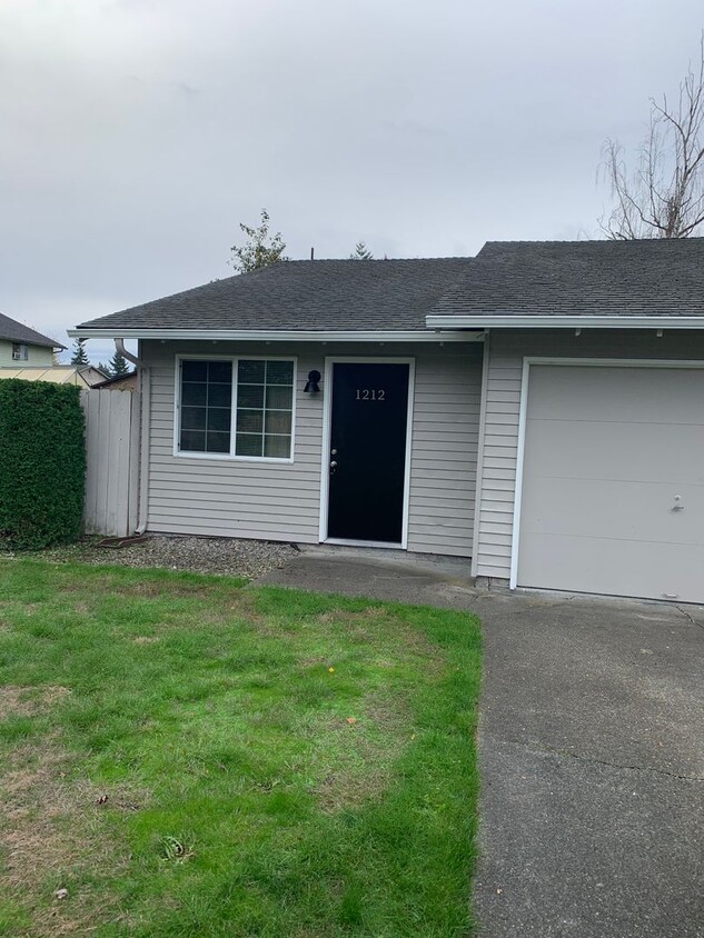 Foto principal - Downtown Puyallup Duplex