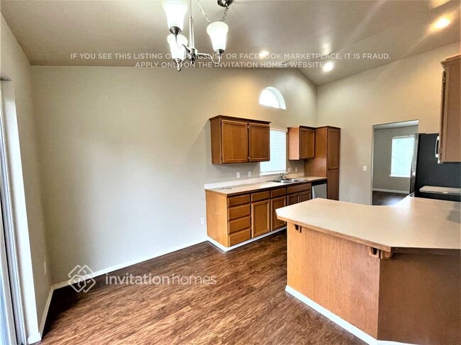Building Photo - 17105 114th St E
