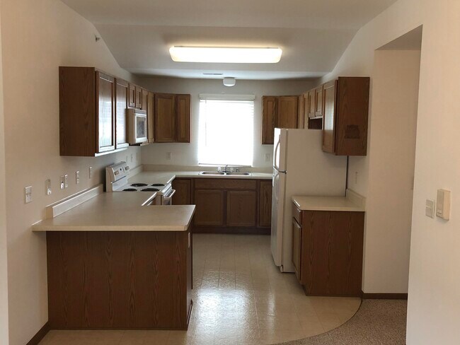Building Photo - 3111 56th Ave