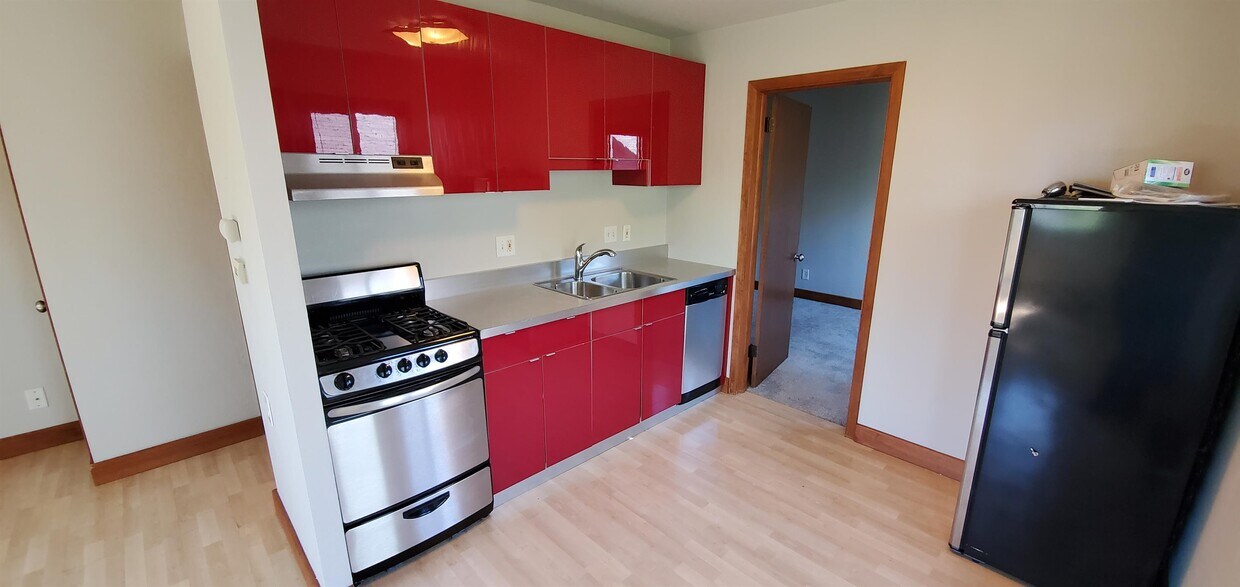 1006 Randolph Ave Unit 5, Saint Paul, MN 55102 Apartment for Rent in
