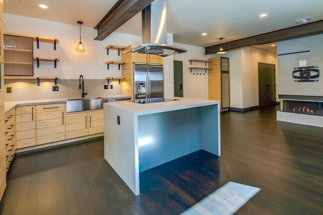 Foto del edificio - Four S Properties - 445 SW 6th St