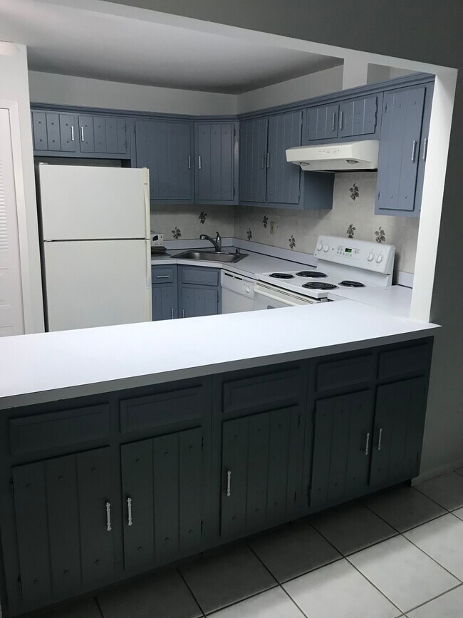 Foto del edificio - 137 Amberly Dr