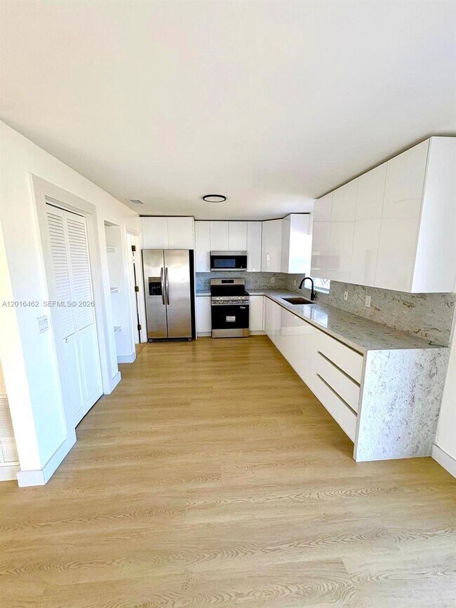 Foto del edificio - 2351 SW Chestnut Ln