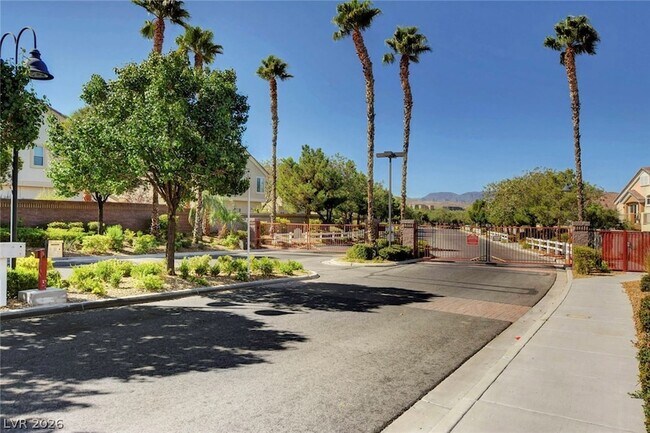 Building Photo - 2576 Velez Valley Way
