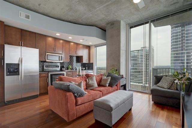 Building Photo - 360 Nueces St