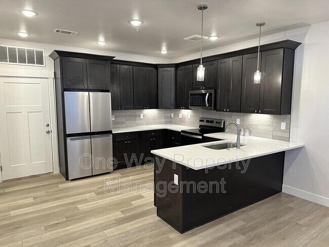 Building Photo - 2402 49th Ave Ct