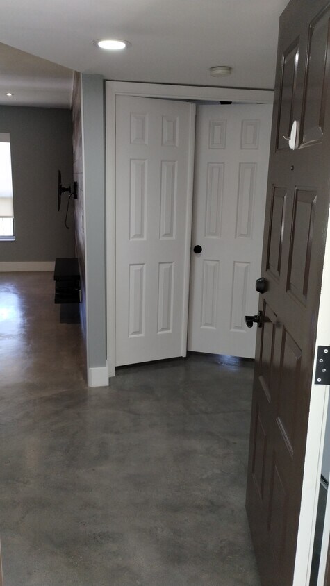 Primary Photo - 3143 Cocoplum Cir