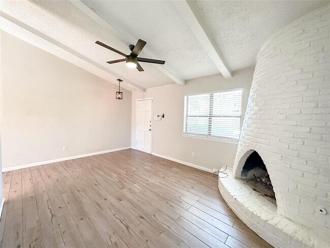 Building Photo - 11513 Whitewing Ave