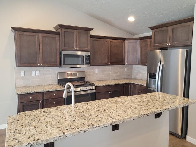 Building Photo - Beautiful home in Middleton