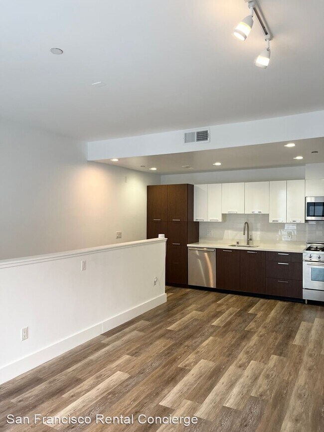 Foto del edificio - 1 br, 1.5 bath House - 660 Natomas Street #1