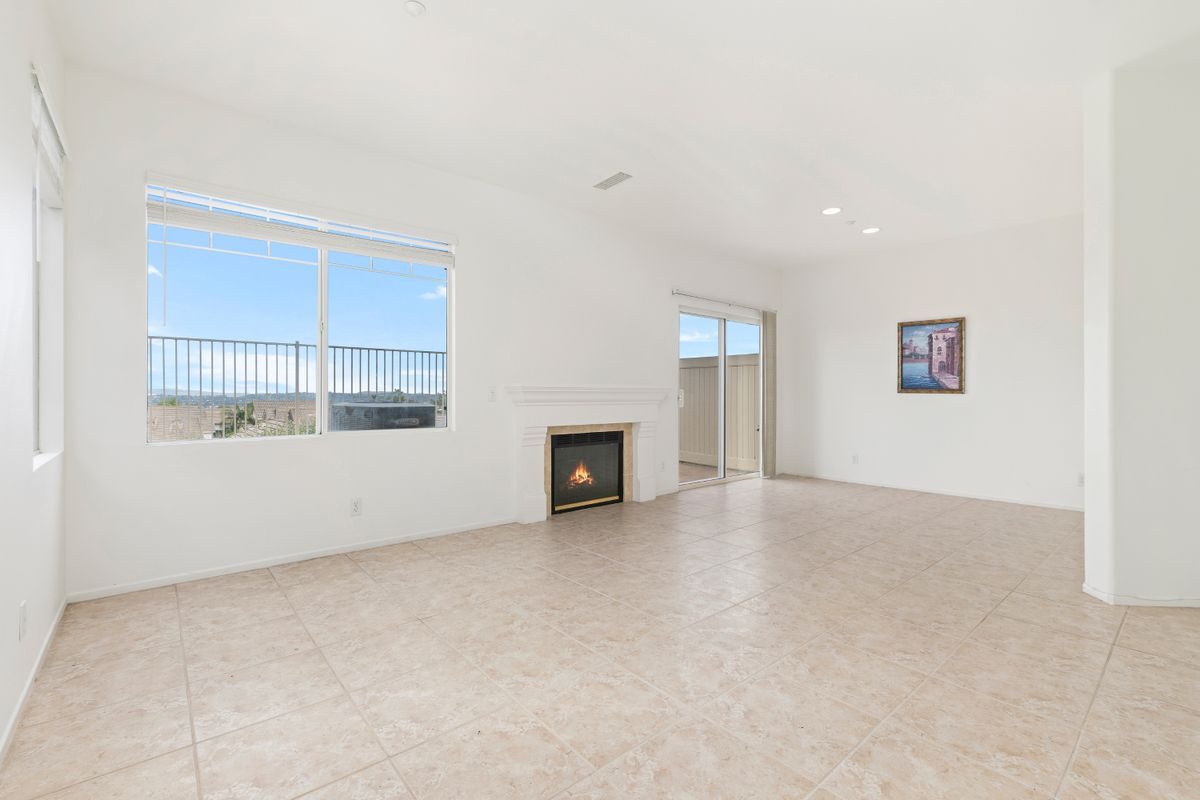 Building Photo - 46 Sobrante