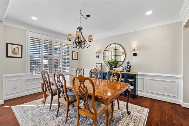 Building Photo - Elegant Single-Family Residence with Upscale Finishes in Amenity-Rich Community