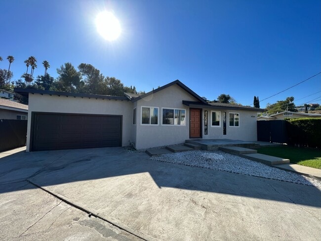 Building Photo - 4364 Toland Way
