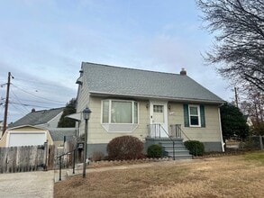 Building Photo - 1218 Oakland Terrace Rd