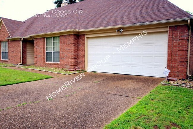 Building Photo - Beautiful Memphis Home!
