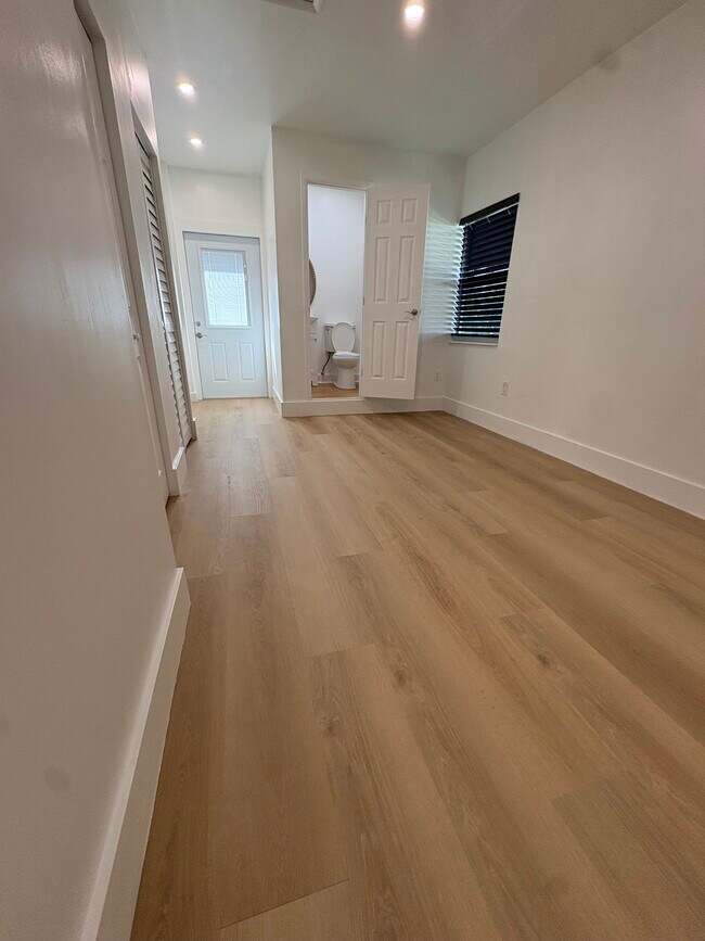 Foto del edificio - 3740 SW 124th Ct