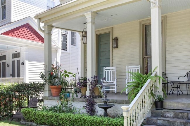Foto del edificio - 4436 St Charles Ave