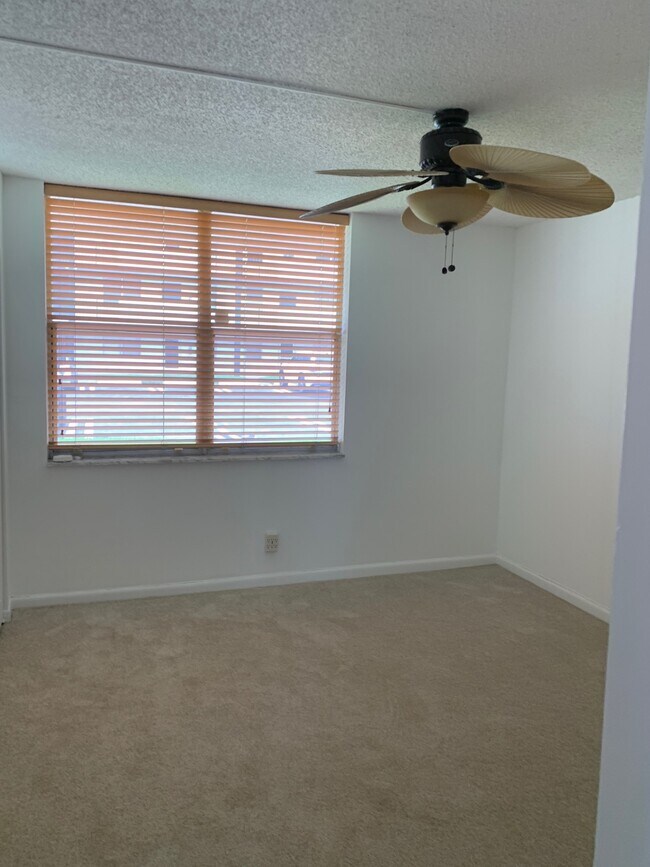 Building Photo - 777 S Federal Hwy