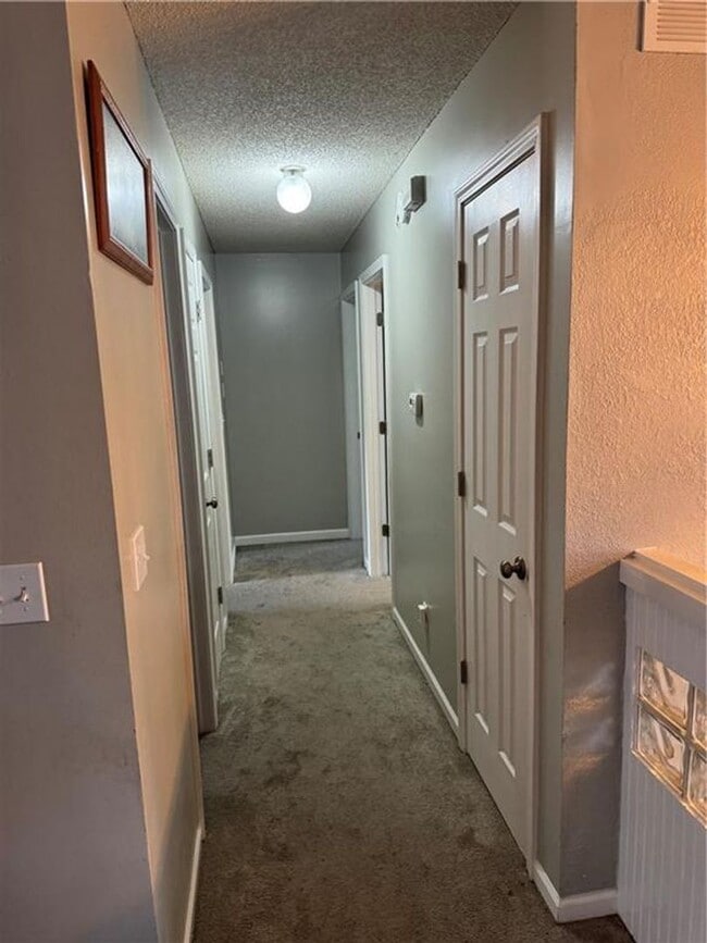 Building Photo - Winter Move In Special - Schedule a Self-Showing Today