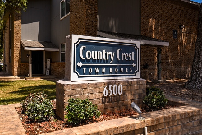 Building Photo - Country Crest Townhomes