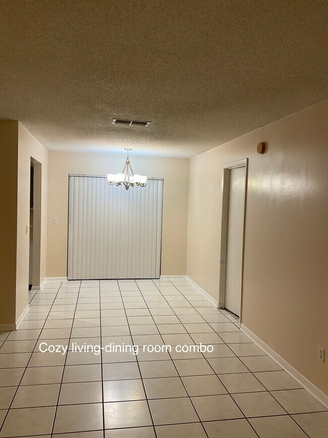 Foto del edificio - 7051 Citrus Point Ct