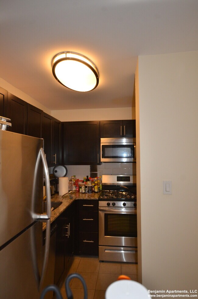 Foto del edificio - 219 Freeman St