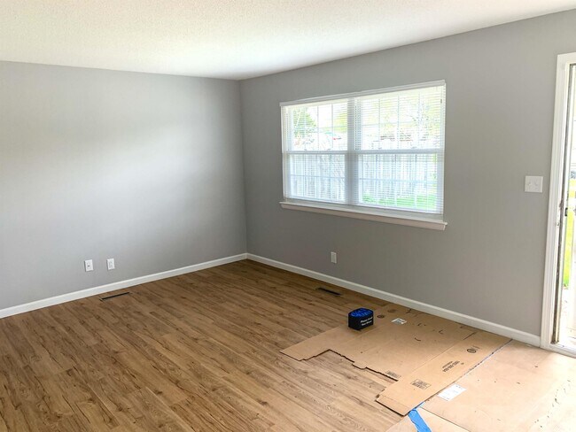 Building Photo - 2541 Maybury Rd
