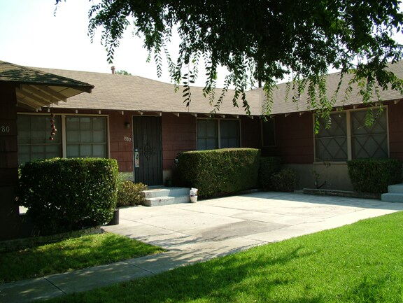 Foto del edificio - 1982 N Ontario St