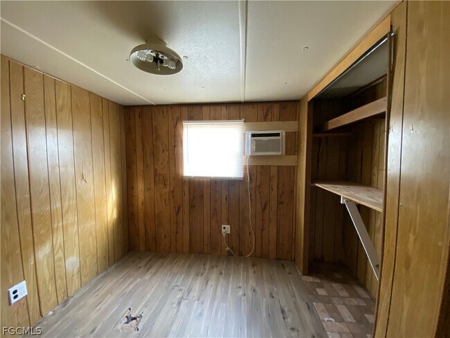 Foto del edificio - 2207 Cantor Ln