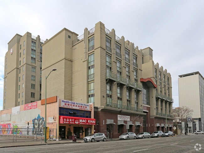 Building Photo - 8 Orchids Condominium