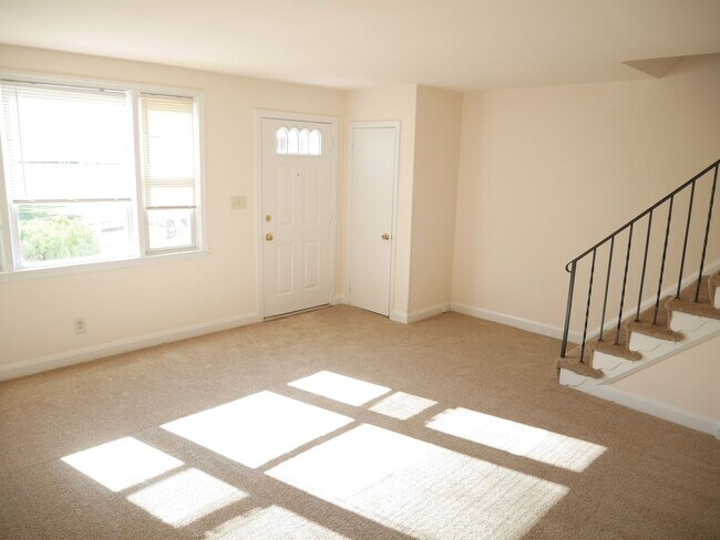 Foto del edificio - 3 Bedroom Home- Baltimore, MD