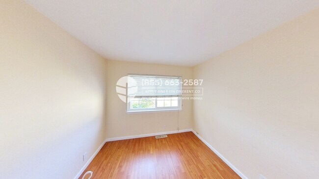 Building Photo - 1134 Del Cambre Dr