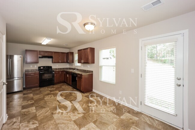 Foto del edificio - Gorgeous 4 bedroom colonial!
