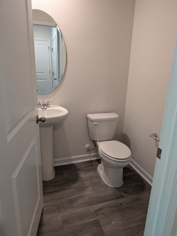 Foto del edificio - 6025 Howth Wy