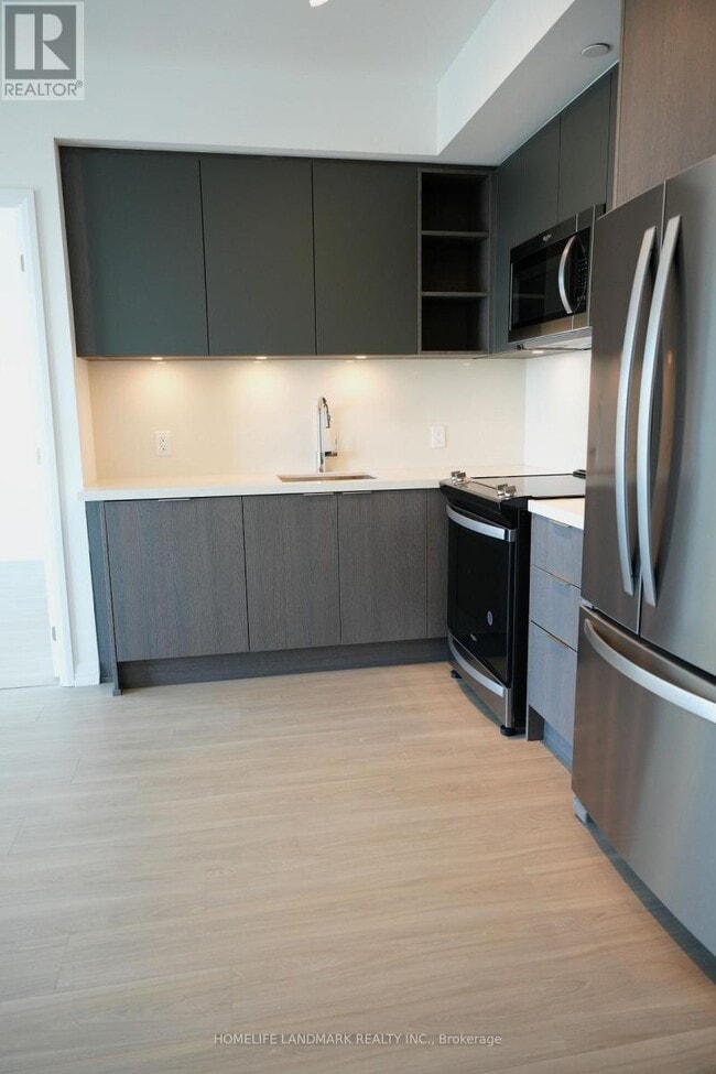 Building Photo - 25 Holly St