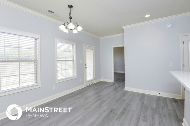 Building Photo - 45 Smith Glen Dr