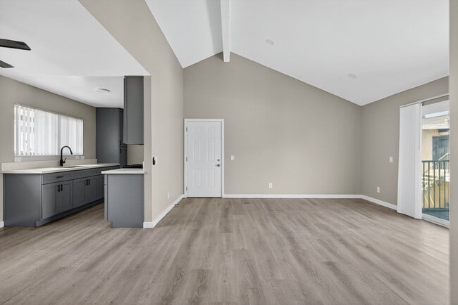 Building Photo - 8101 Larson Ave