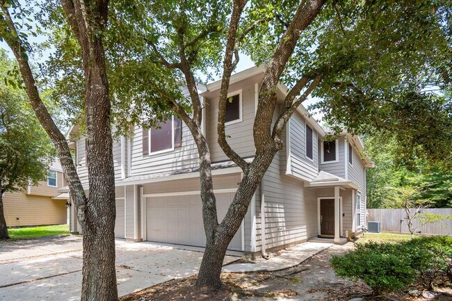 Building Photo - 6410 Veranda Green Trail