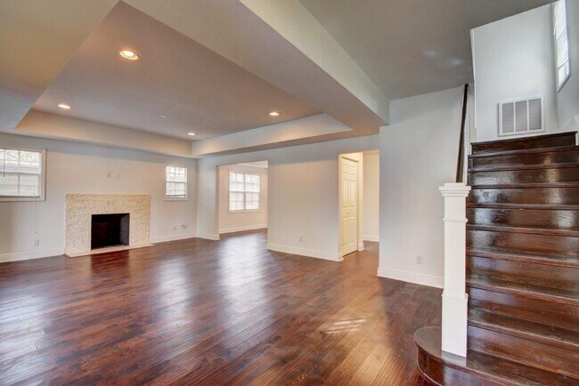 Foto del edificio - 340 Walton Blvd