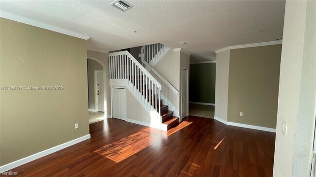 Foto del edificio - 3 br, 2.5 bath Condo - 4445 SW 160th Ave A...