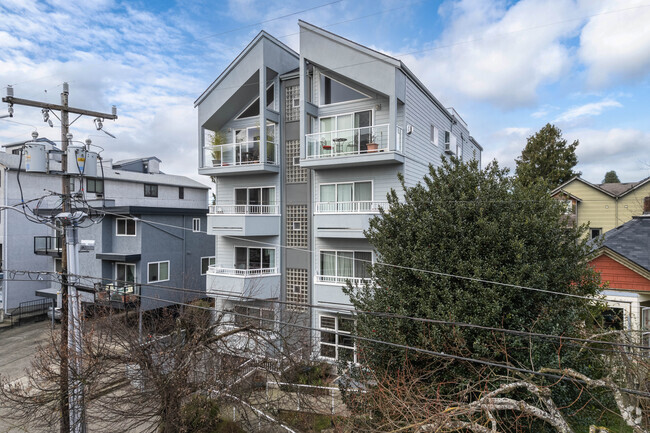 Exterior - 1746 NW 57th St