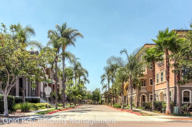 Building Photo - 8889 Promenade N Pl